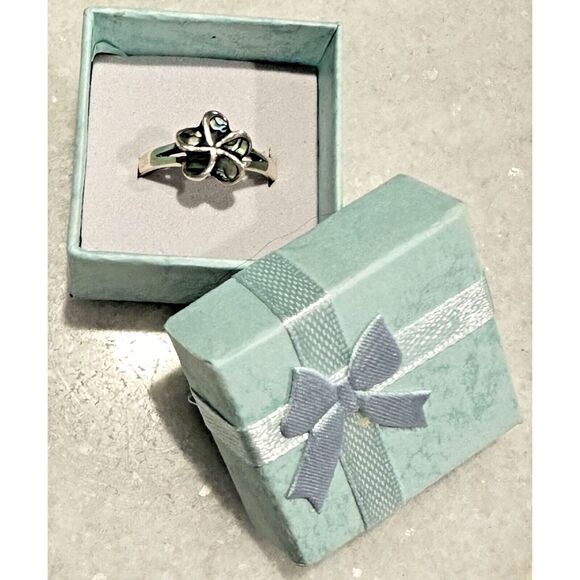 Abalone Shell Plumeria Flower Ring Minimalist Style Floral Ring 8.5 - Gift Box! - Picture 3 of 5